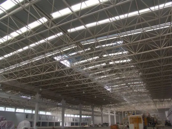 河津网架工程施工中需要注意哪些事项?