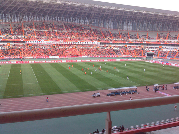 河津体育场看台网架加工