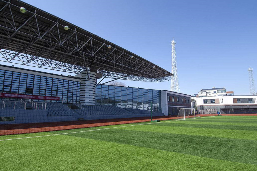 河津体育场看台网架工程